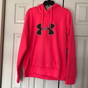 Hot pink women’s UA sweatshirt w/ hood!